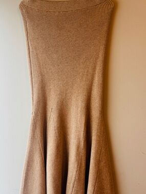 En Saison Ribbed Flare Maxi Skirt in Camel Brown